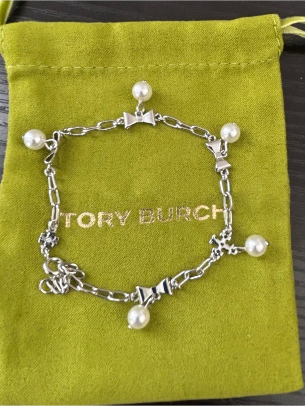 NWOT Tory Burch Silver Bow and Pearl Charm Bracelet